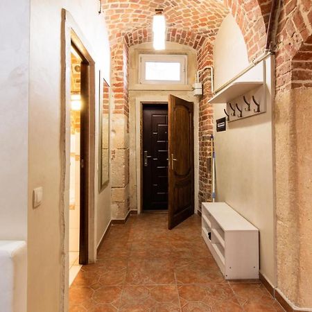 Spirit Of Old Lviv Apartment Main Square Εξωτερικό φωτογραφία