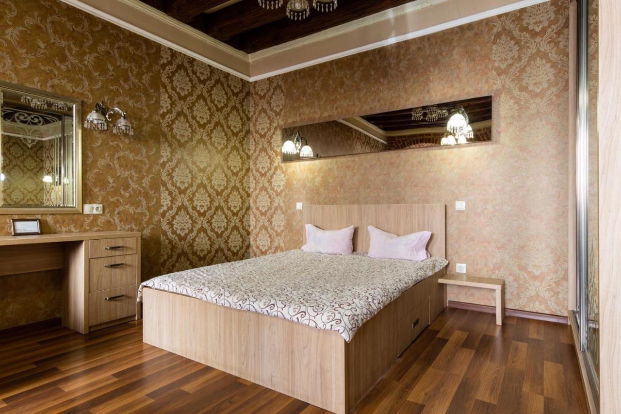 Spirit Of Old Lviv Apartment Main Square Εξωτερικό φωτογραφία